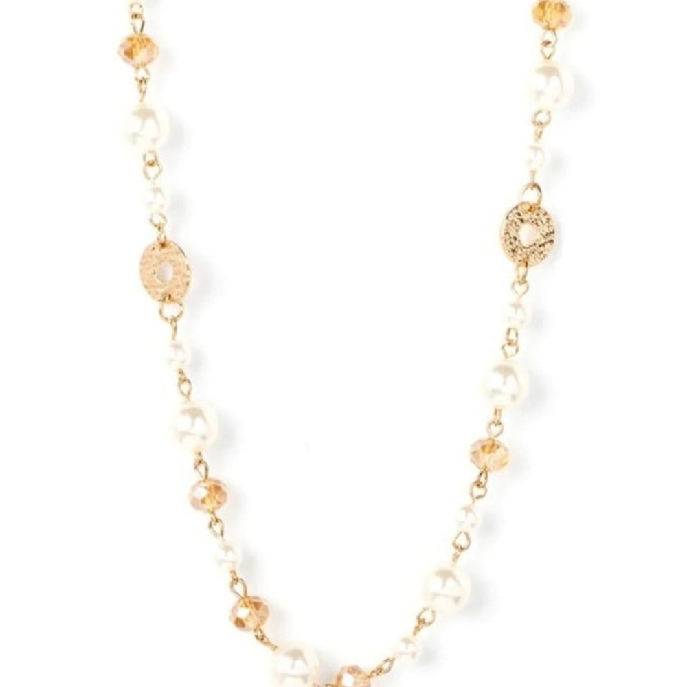 Paparazzi Gold and Cream Beaded Necklace Traditional Transcendence White Pearls
